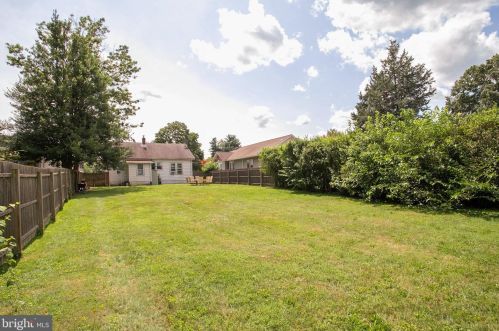 1828 Exton Ave, Trenton NJ 08610-3323 exterior