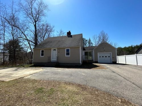 364 Washington St, Dover, NH 03820-3635