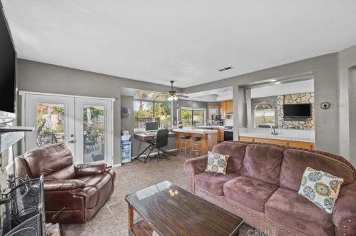 11569 Allwood Dr, Riverside CA 92503-0802 exterior