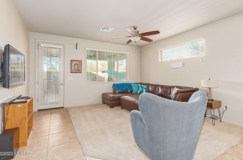 2770 Checkerspot Dr, Tucson AZ  85741-5257 exterior