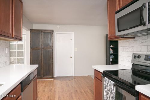 11009 Bannock St, Phoenix AZ 85044-1535 exterior