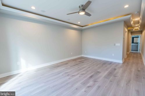 2019 Bodine St, Philadelphia PA  19122-1503 exterior