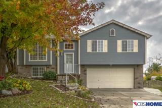 1103 Rawhide Rd, Omaha, NE 68046-3851