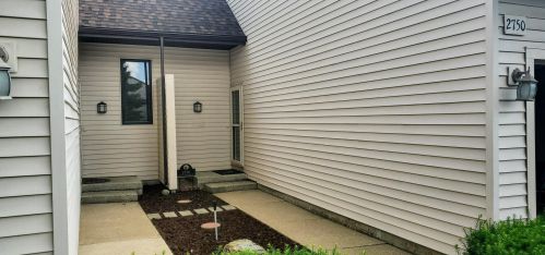 2750 Stonegate Dr, Wyoming, MI