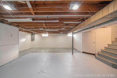 1136 Innes St, Grand Rapids MI 49503-3635 exterior