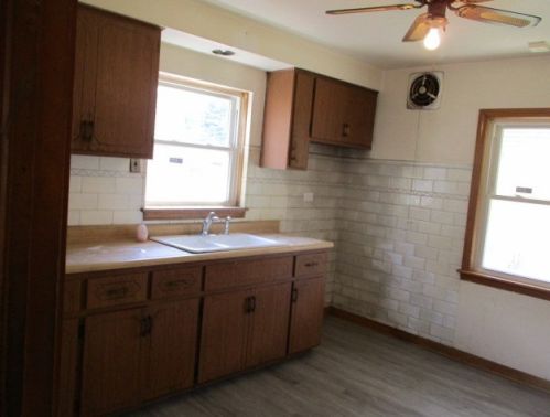 5348 Avers Ave, Chicago IL 60632-3724 exterior