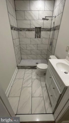 827 Philadelphia Ave, Silver Spring MD  20910-4935 exterior