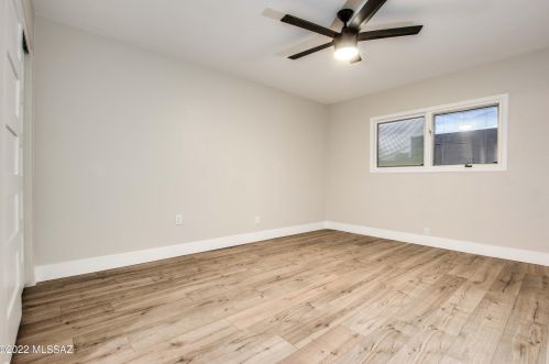 2110 Grant Rd, Tucson AZ  85719-3411 exterior