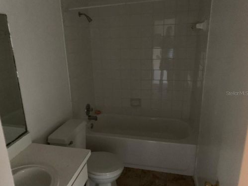 5213 Via Hacienda Cir, Orlando FL  32839-2108 exterior