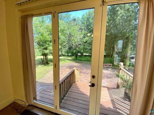 2140 Woodland Ave, Duluth MN 55803-2252 exterior