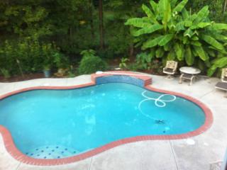 720 Oxford Crest Ct, Lawrenceville, GA 30043-5369