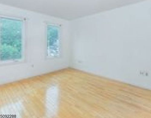 78 Blackwell St, Dover NJ 07801-4075 exterior