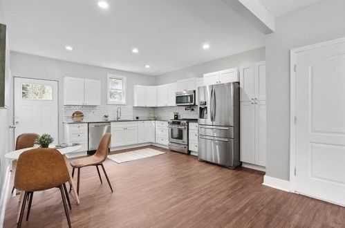 210 Friday Rd, Pittsburgh PA  15209-2110 exterior