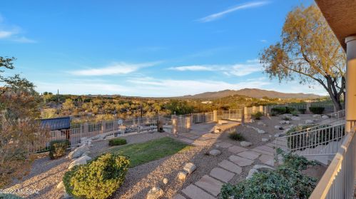 6250 Diamond St, Tucson AZ  85745-8923 exterior