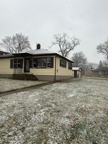 4963 Cleveland St, Gary, IN 46408-4363