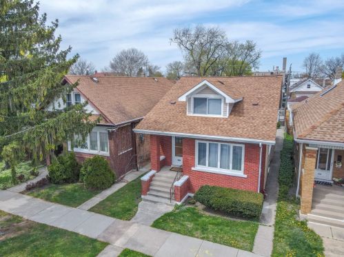 6048 Byron St, Chicago, IL 60634-2543