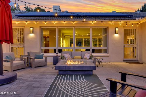 5828 3rd Ave, Phoenix AZ 85086-7201 exterior