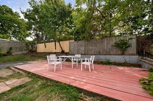 39 Clifford St, Boston MA exterior