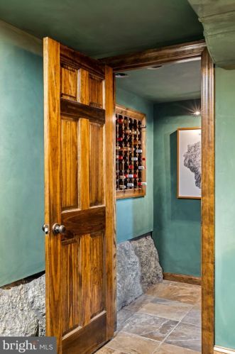 985 6th St, Philadelphia PA  19123-1405 exterior