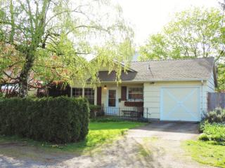 1617 86th Ave, Portland OR  97216-1339 exterior