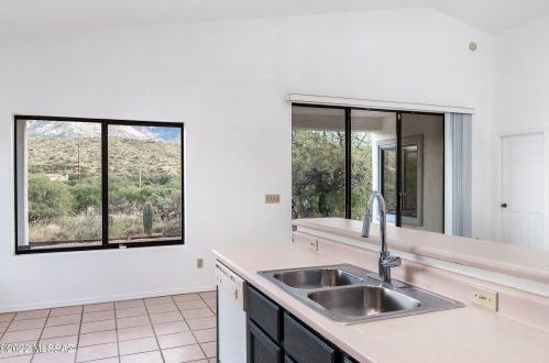 15595 Lago Del Oro Pkwy, Tucson AZ 85739-9568 exterior