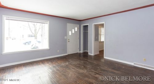 1153 Watson St, Grand Rapids MI 49504-6149 exterior