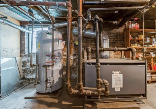 6214 Magnolia Ave, Chicago IL 60626-5306 exterior