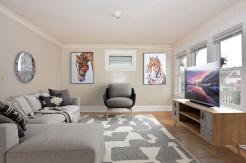 3460 Holton St, Milwaukee WI 53212-2935 exterior