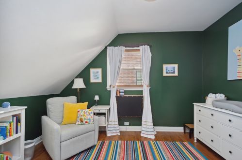 1338 Grace St, Chicago IL  60613-2825 exterior