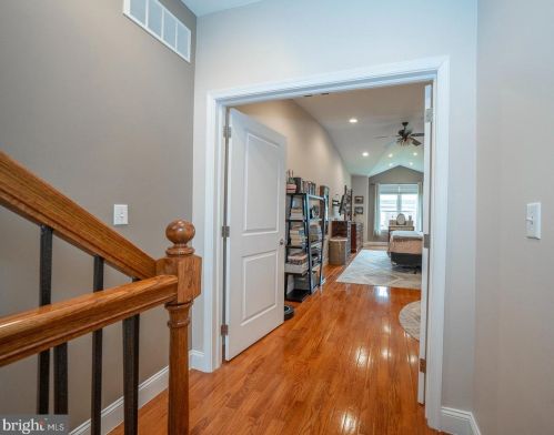 1505 Dickinson St, Philadelphia PA 19146-4830 exterior