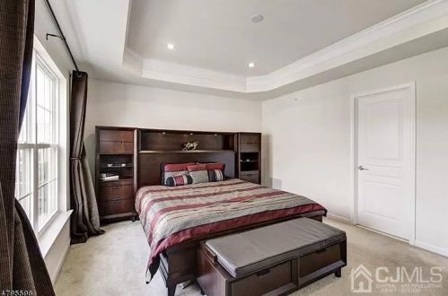 901 Leia Ln, New Brunswick NJ  08904-1868 exterior