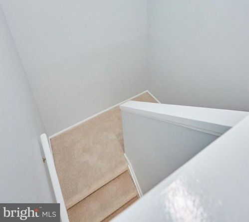 1658 Westwind Way, Mc Lean VA 22102-1603 exterior