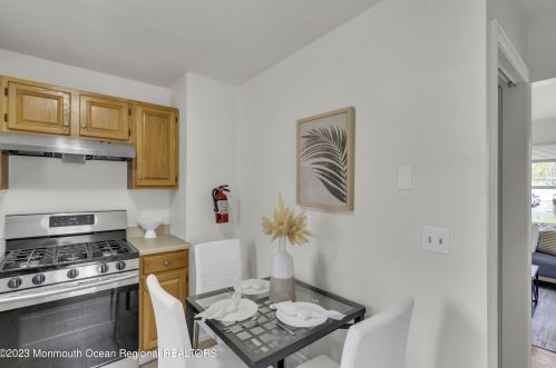 631 Maria St, Jackson Twp NJ  08527-5285 exterior