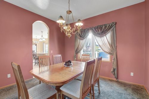 14068 Frst Ln, Saint Paul MN 55124-3320 exterior