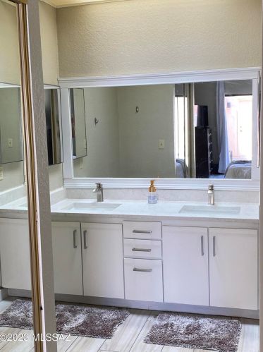 4350 Red Owl Ln, Tucson AZ  85712-5464 exterior