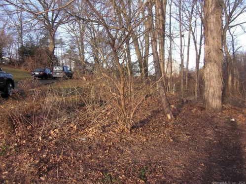 86 Boylston St, Meriden CT 06450-4737 exterior