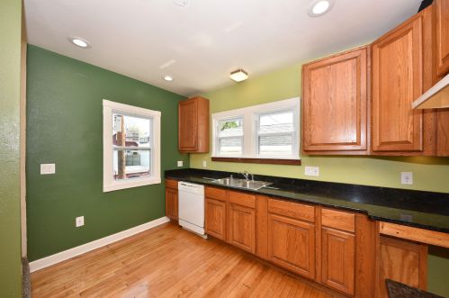 2427 Hope Ave, Milwaukee WI 53216-1733 exterior