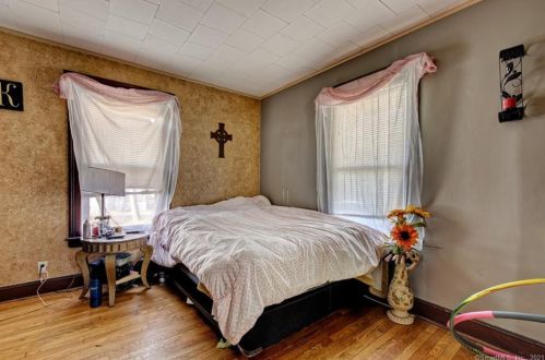 294 Elm St, Torrington CT 06790-4600 exterior