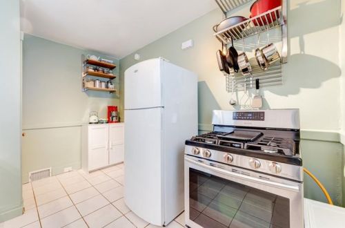 1311 Bellaire Pl, Pittsburgh PA 15226-1829 exterior