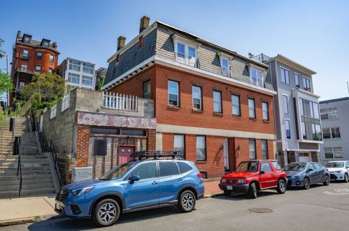 210 Marginal St, Boston MA exterior