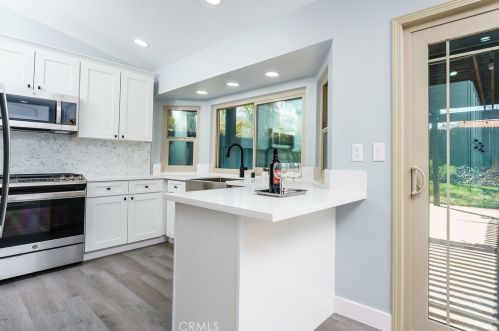 45627 Clubhouse Dr, Temecula CA 92592-5934 exterior