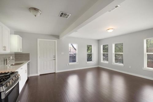 400 48th St, Austin TX  78751-2505 exterior