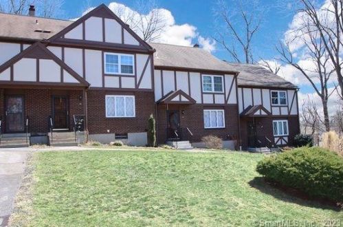 14 Derbyshire, Derby, CT 06418-2235