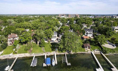 1024 Sherman Ave, Madison WI  53704-4233 exterior