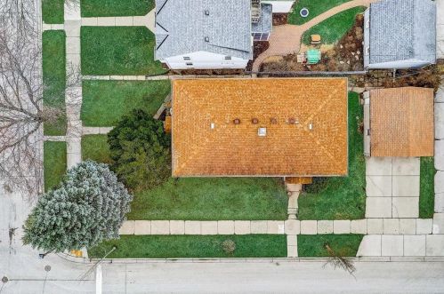 4543 Ardmore Ave, Milwaukee WI 53211-1402 exterior