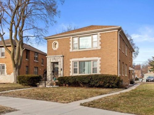 4038 Elmhurst Rd, Milwaukee, WI 53216-1730