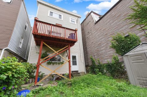 2014 Arlington Ave, Pittsburgh PA 15203-1311 exterior