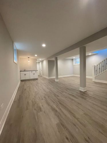 6657 Wabash Ave, Chicago IL  60637-3034 exterior