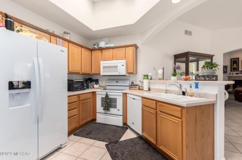 7432 Maritime Dr, Tucson AZ  85756-9150 exterior