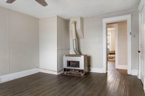 2131 Harrison Ave, Meskegon MI 49441-1490 exterior